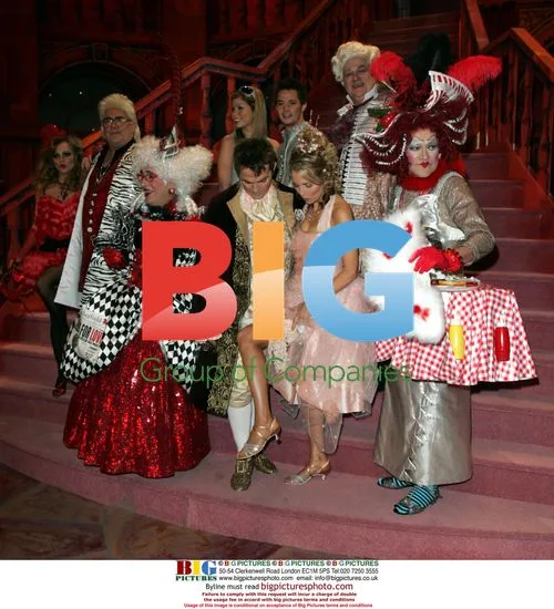 Corrie Cast in Christmas Pantomime