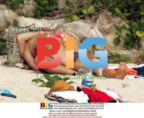 Kelly Brook and Billy Zane on Caribbean Vacation