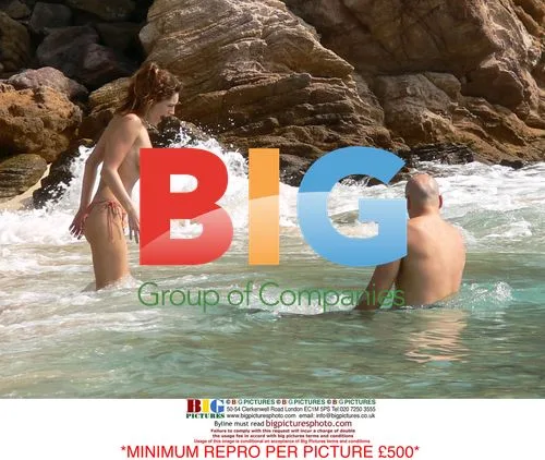 Kelly Brook and Billy Zane on Caribbean Holiday