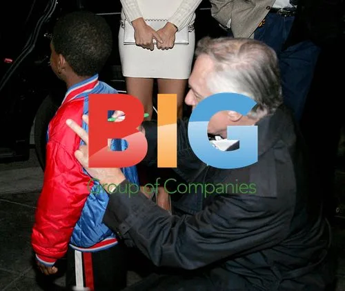 Hugh Hefner with 'Girls Next Door' in Chicago