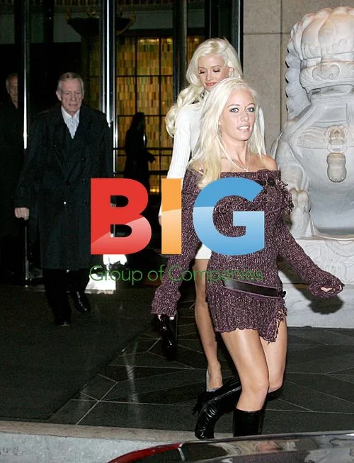Hugh Hefner with 'Girls Next Door'