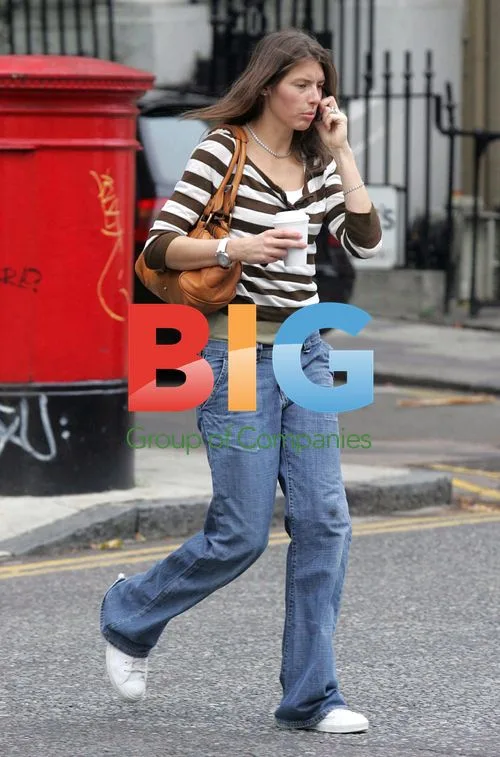 Jools Oliver grabs coffee near home