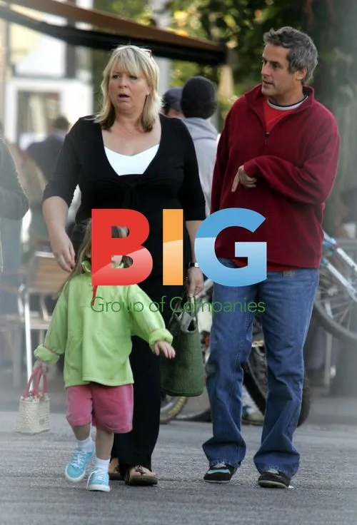 Fern Britton and Family Enjoy Breakfast