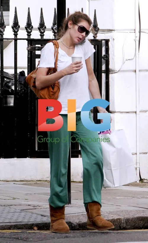 Jools Oliver Multitasking in London