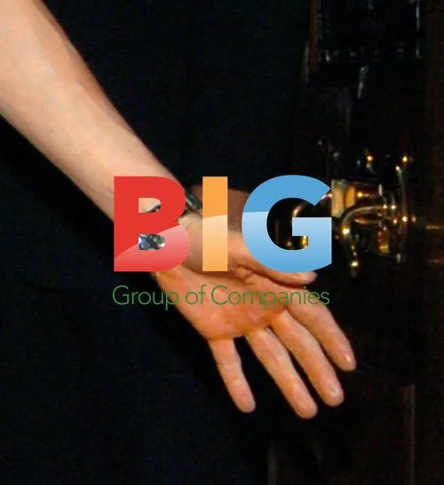 Tara Palmer Tompkinson Leaving 30th Birthday Party