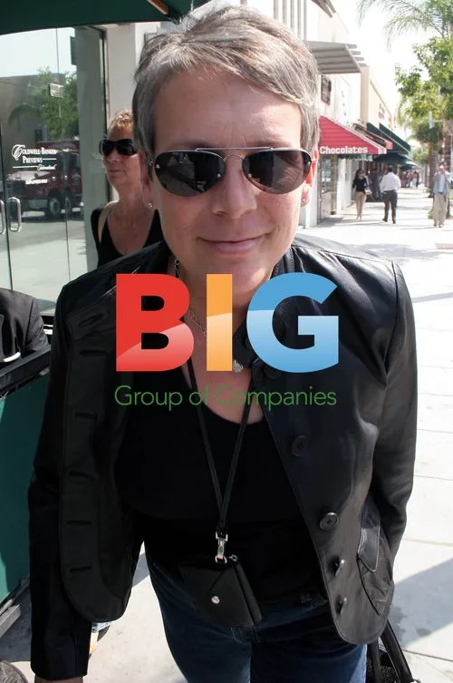 Jamie Lee Curtis Leaves Lunch in Beverly Hills