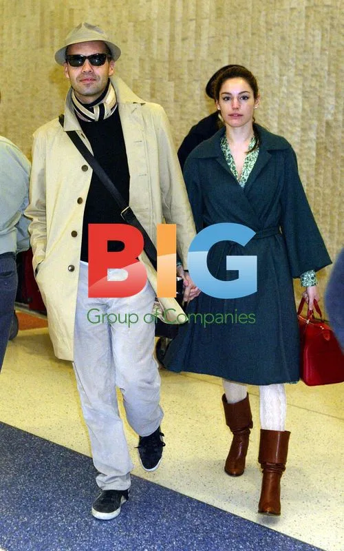Billy Zane and Kelly Brook Arrive at Airport