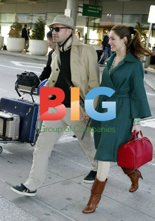 Billy Zane and Kelly Brook Arriving at Airport