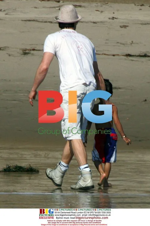 Brad Pitt and Angelina Jolie at the Beach