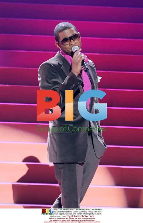 Usher and Babyface at 2005 World Music Awards
