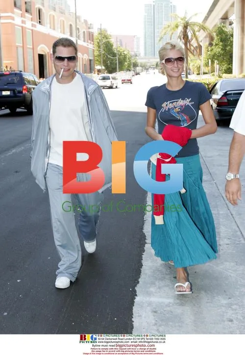 Paris Hilton Snapped Without Engagement Ring