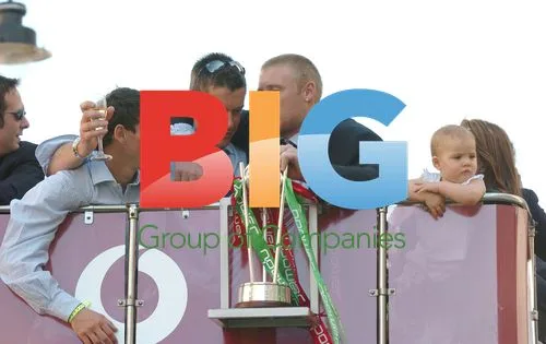 Freddie Flintoff celebrates Ashes win