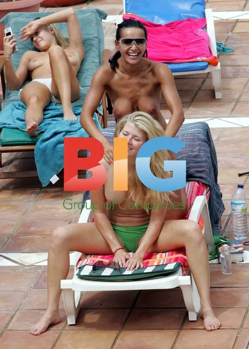 Model Babes Prepare for 'Catfight' Reality Show