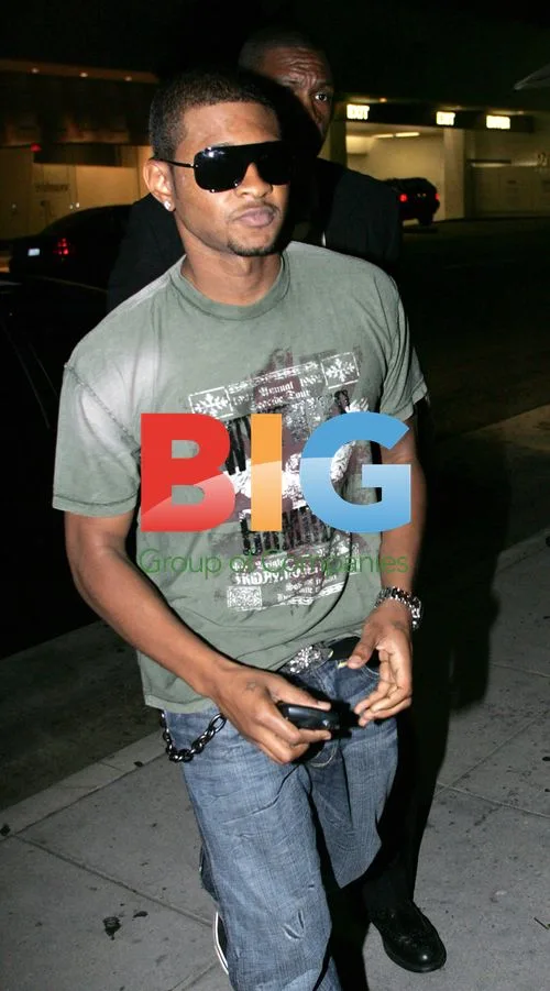 Usher Eats at Mr Chows in Beverly Hills