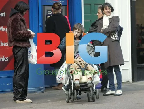 Lisa Moorish out with son Estile