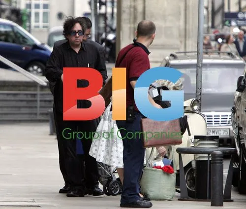 Tim Burton and Helena Bonham-Carter with son at Gare du Nord