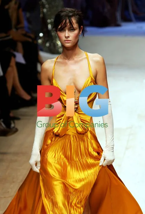 Anna Molinari Catwalk