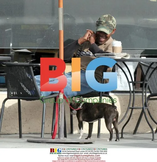Denzel Washington Enjoys Coffee in LA