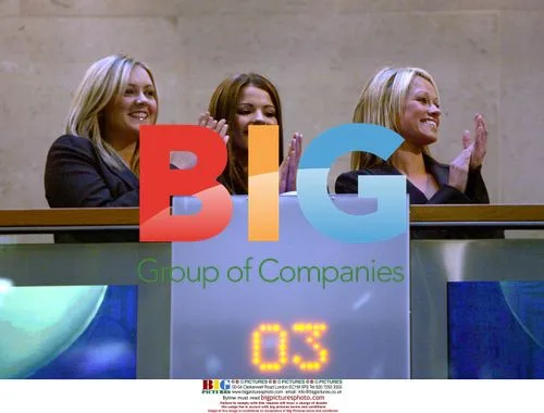 Mrs Robinson Band Opens London Stock Exchange