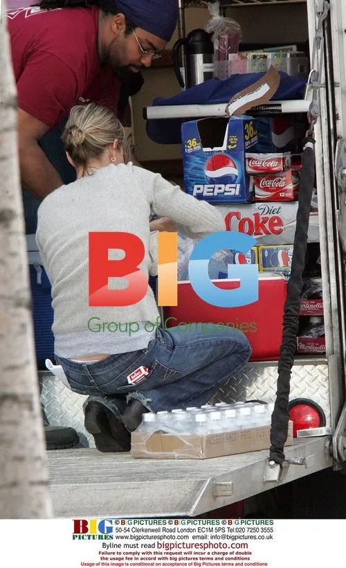 Joey Lauren Adams on 'Break Up' Set