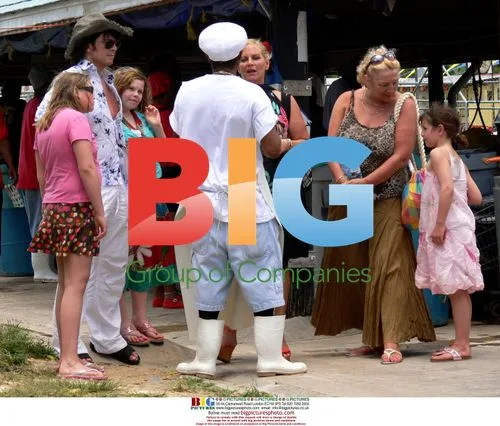 Llewelyn-Bowen Family on Holiday in Caribbean