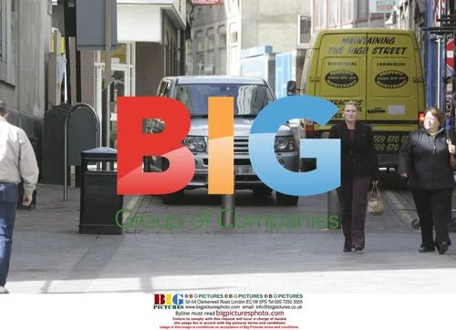 Coleen Mcloughlin Parked Illegally in Liverpool