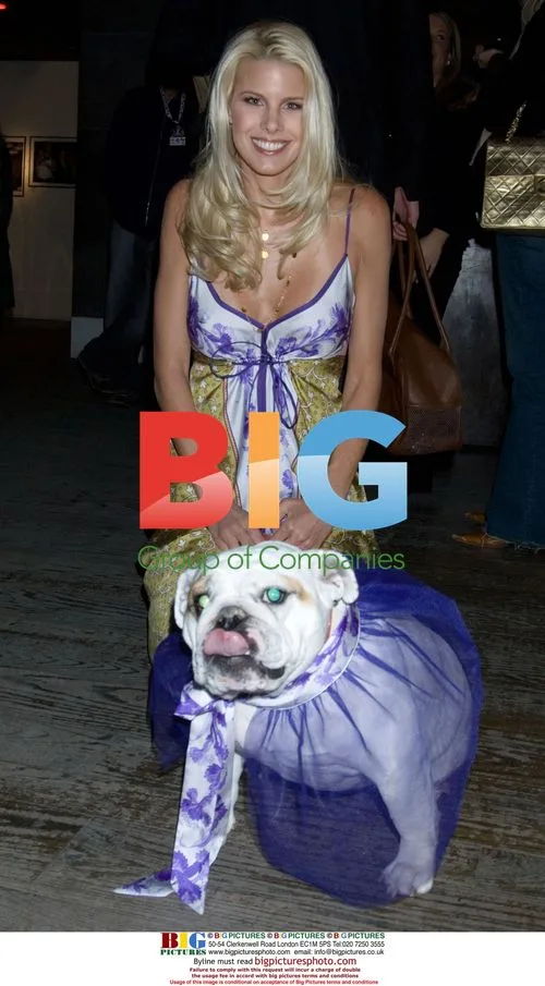 Beth Ostrosky with 'Bianca' at 'Paws For Style'