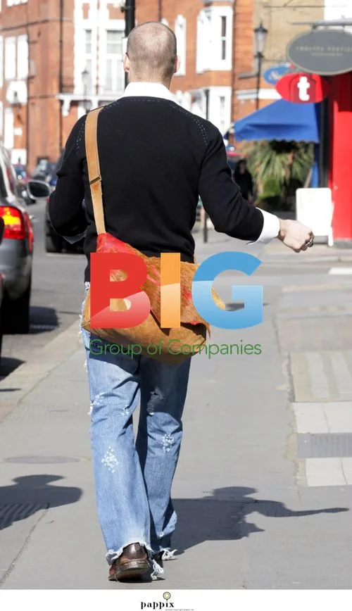 Freddie Ljungberg out in London
