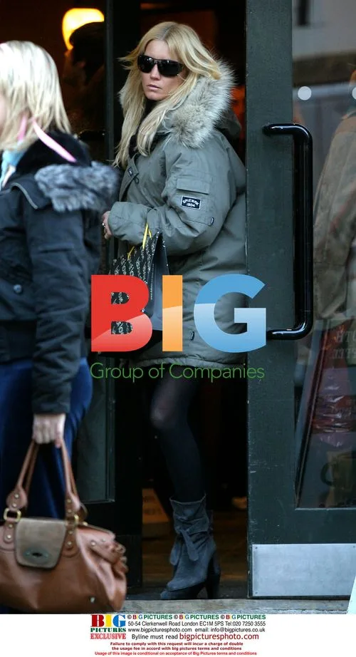 Denise Van Outen looks gloomy on shopping trip