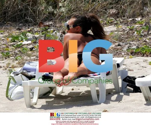 Javine celebrates 'The Games' win on beach in Cuba