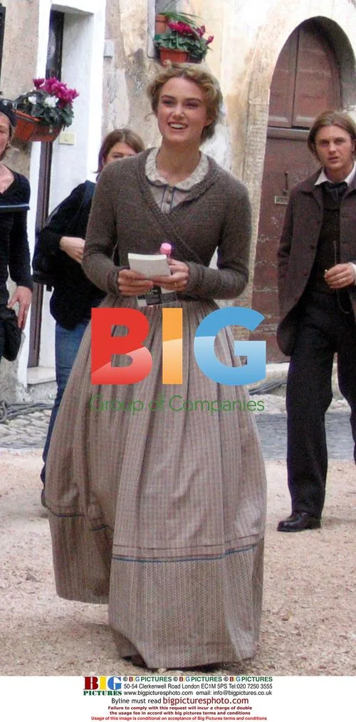 Keira Knightley and Michael Pitt filming "Silk"