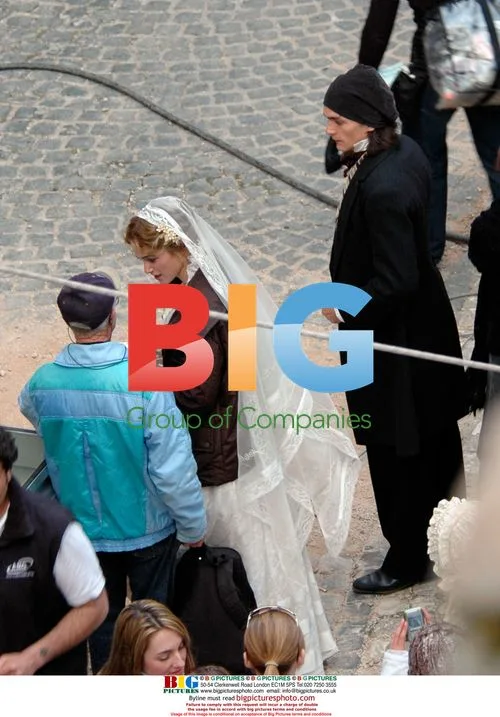 Keira Knightley & Michael Pitt on 'Silk' Set
