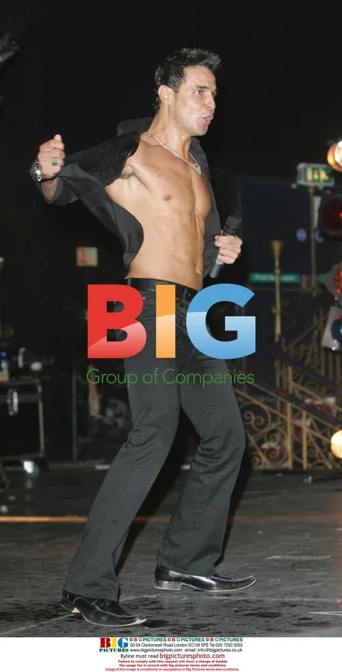 Chico and the Cheeky Girls perform at kids party