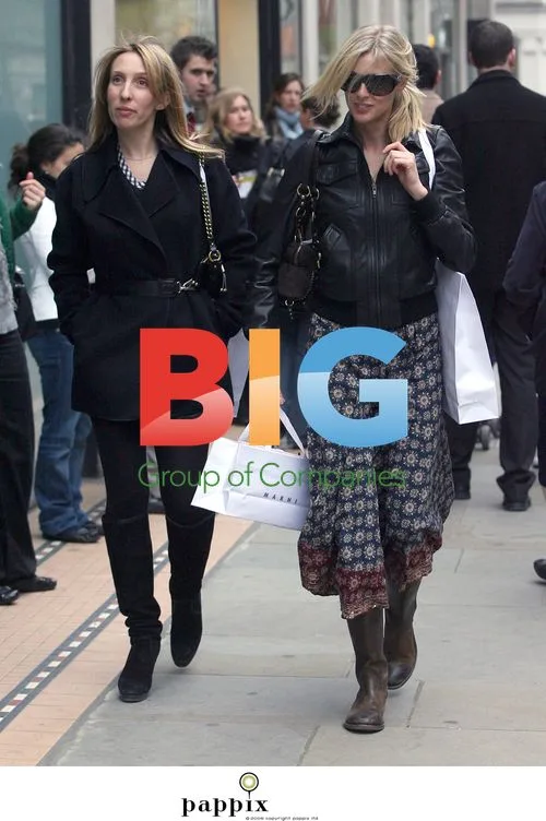 Donna Air and Sam Taylor-Wood Shopping