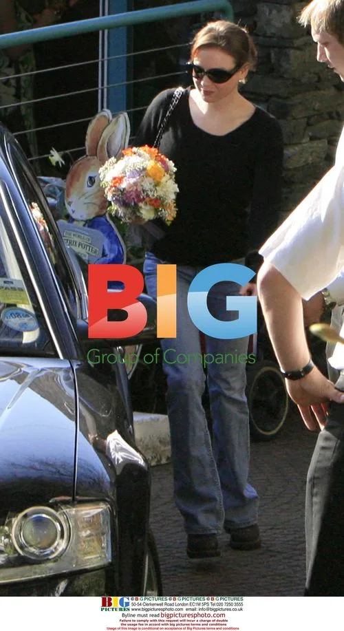 Rene Zellweger Visits Beatrix Potter World