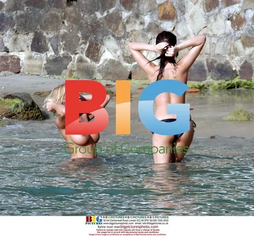 Sexy Models on Holiday in Gran Canaria
