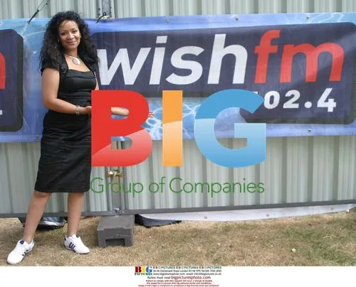 Rowetta Backstage at Wish FM Pop Concert