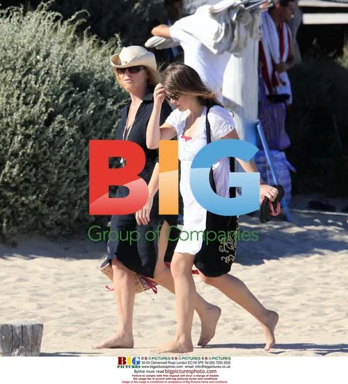 Sarah Ferguson and Eugenie on holiday in Saint-Tropez