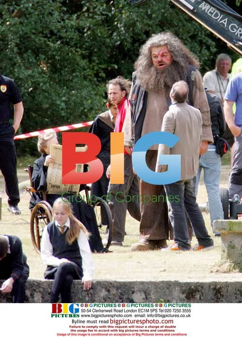 Actors on set of 'Harry Potter and the Order of the Phoenix'