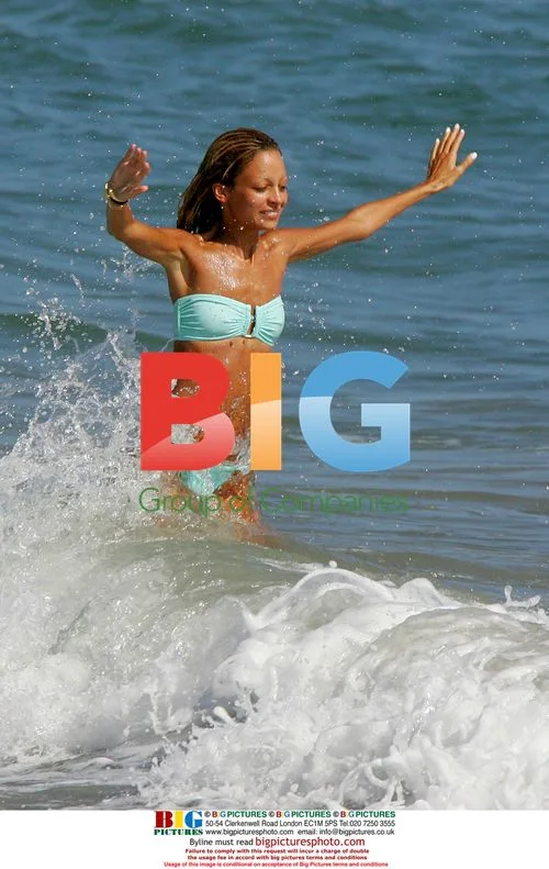 Nicole Richie Frolics on Malibu Beach