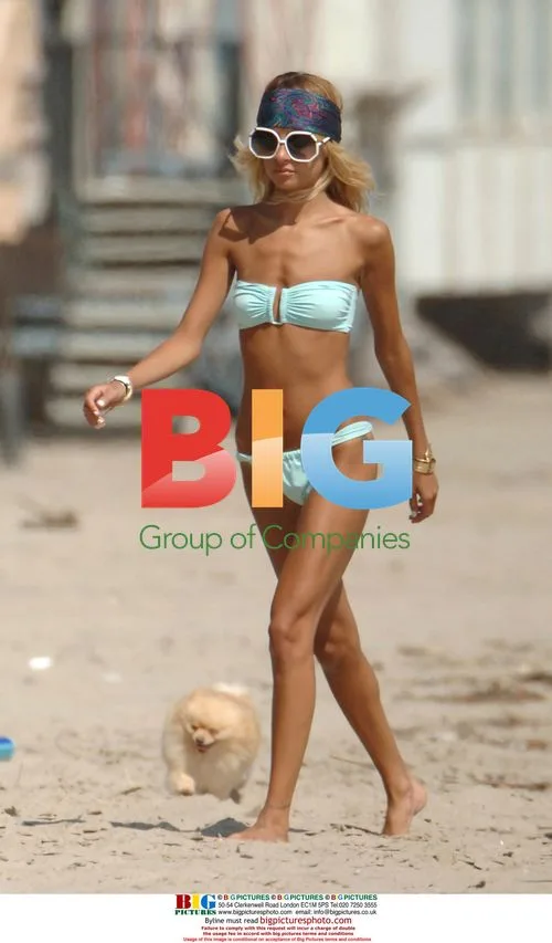 Nicole Richie's day out on Malibu beach