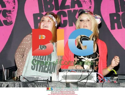 Sir Bob Geldof's daughters DJ in Ibiza