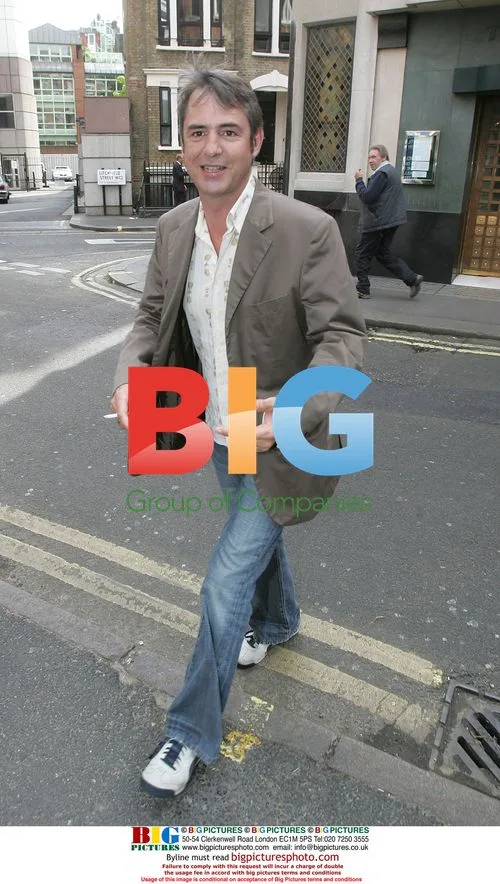 Neil Morrissey dining at the Ivy in London