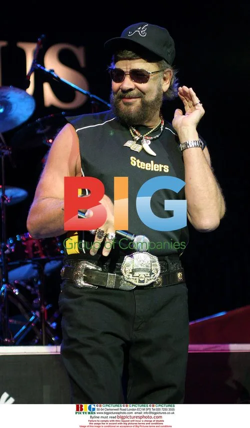 Hank Williams Jr. Performing in Concert