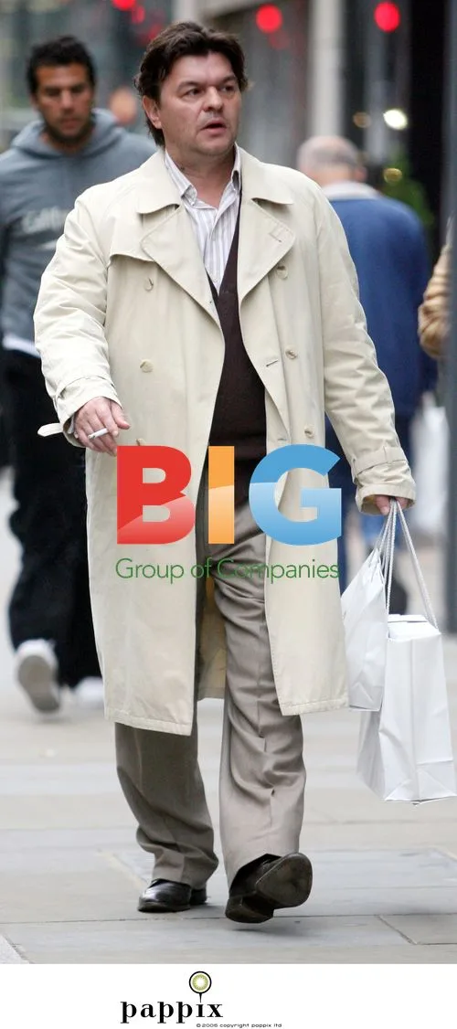 Jamie Foreman Shopping in London