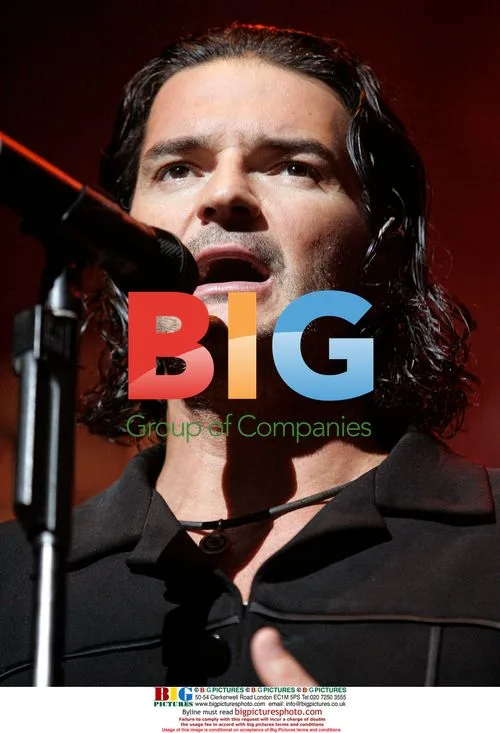 Ricardo Arjona Performs in Miami