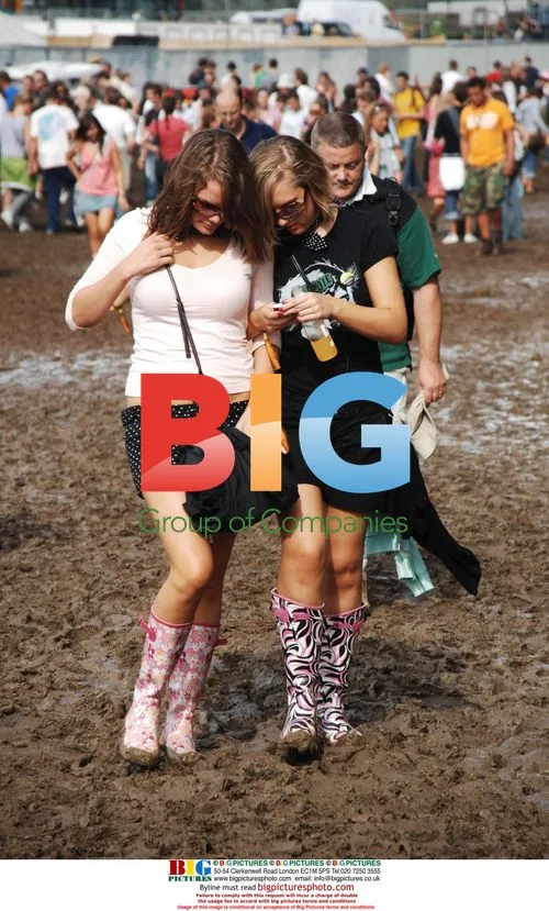 Atmosphere at V Festival 2006