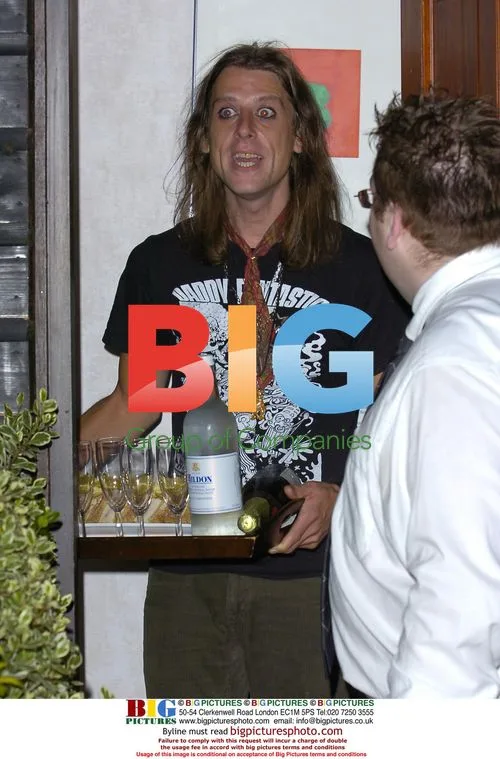 BB7 winner Pete Bennett celebrates victory