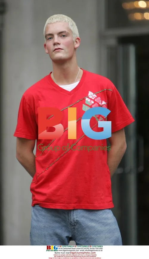 Glyn from Big Brother goes shopping