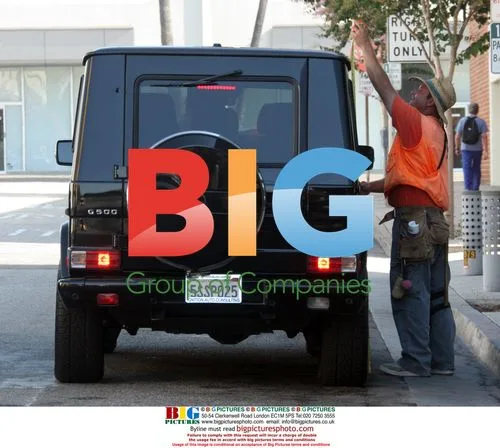 Brooke Shields Measures G-Wagen